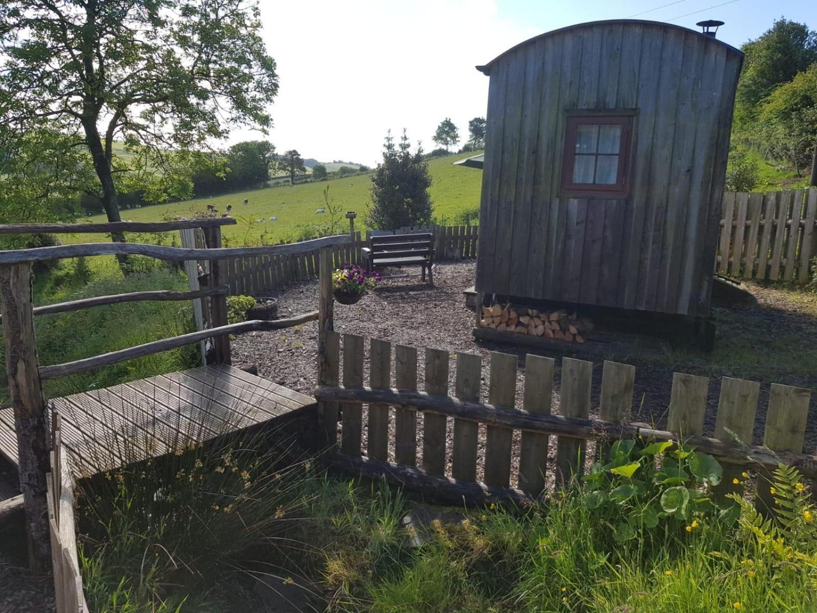 Eco Accommodation Cornflower Holiday Craven Arms Exterior photo